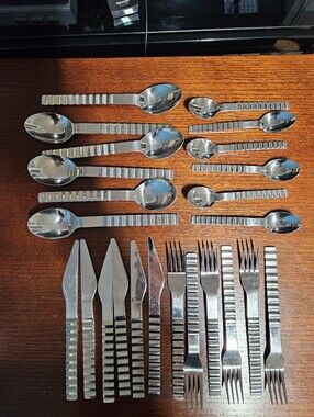 IKEA Retratt Flatware 24 Piece Set Featured On Star Trek